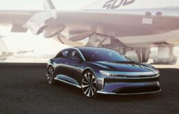 Lucid Motors supera seu próprio recorde de velocidade e cutuca a Tesla