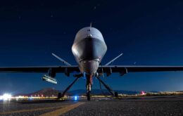 Drone militar norte-americano agora dispara mísseis de combate aéreo