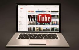 Ex-funcionária processa YouTube por exposição a conteúdos considerados perturbadores