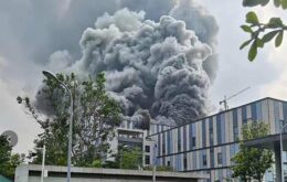 Incêndio destrói laboratório de 5G da Huawei