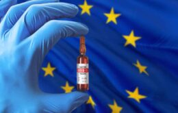 Covid-19: UE encomenda 400 milhões de doses de vacina da Johnson & Johnson