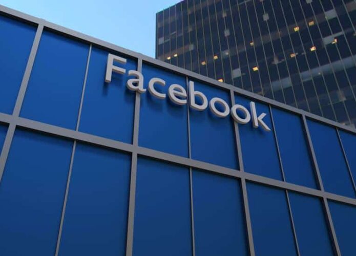 Facebook força provedor a retirar site de grupo crítico do ar