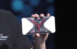 Lenovo faz versão de celular gamer com traseira transparente
