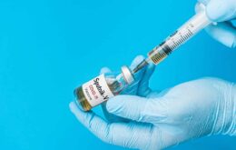 Microsoft detecta ataques de Rússia e Coreia do Norte a pesquisas de vacina contra Covid