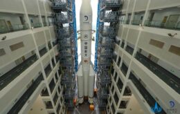 China prepara missão que vai buscar amostras do solo lunar
