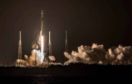 SpaceX reutiliza Falcon 9 sete vezes e iguala recorde da Blue Origin
